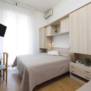 Camera con letto queen size